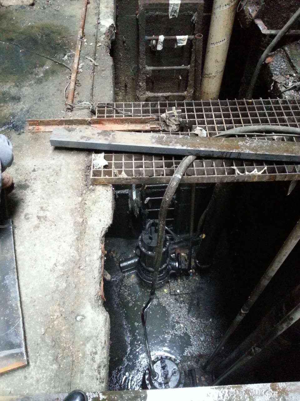 及時排除隱患 保障收集暢通