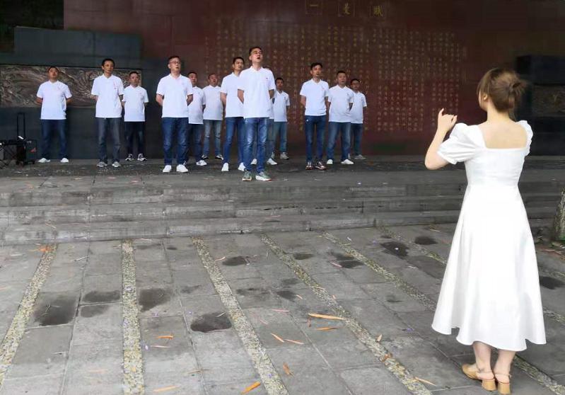 傳承紅色精神 賡續(xù)百年征程 ——共產(chǎn)黨員服務(wù)大隊(duì)支部開(kāi)展主題黨日活動(dòng)