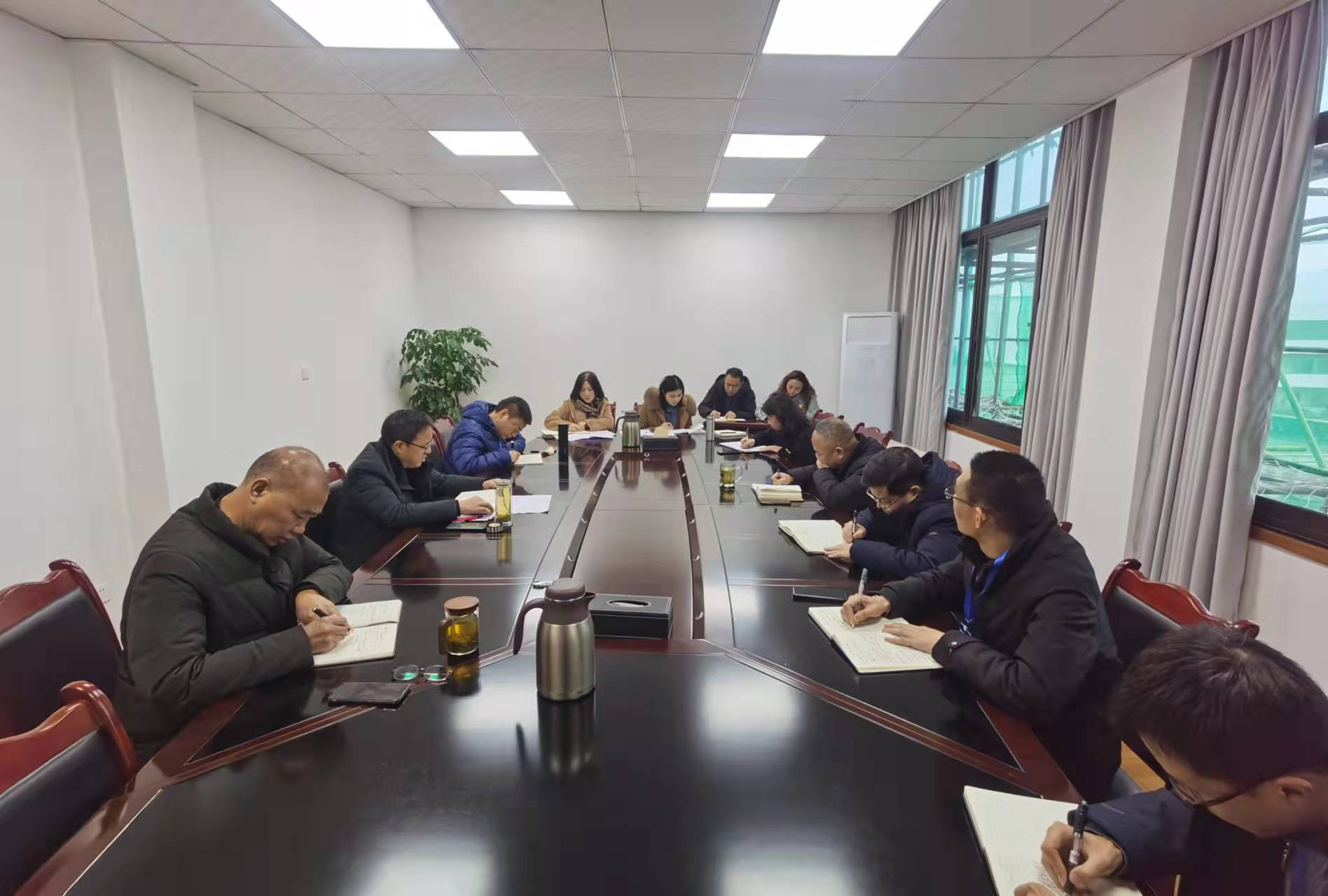 清源水務(wù)公司及時學(xué)習(xí)傳達(dá)公服集團(tuán)務(wù)虛會精神