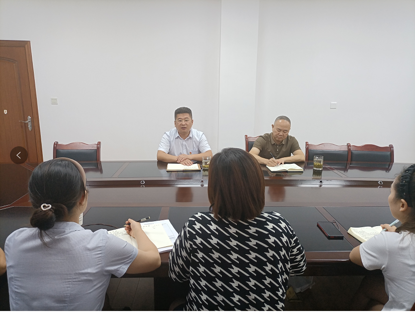 公司黨委副書記、常務(wù)副總經(jīng)理鄒成友到市場(chǎng)營(yíng)銷部開(kāi)展專題調(diào)研